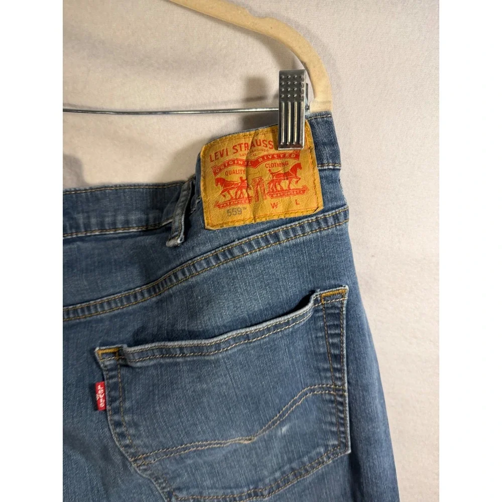 Levis 559 Relaxed Straight Jeans Mens 48x30 Medium Wash Blue Denim 01559-0059